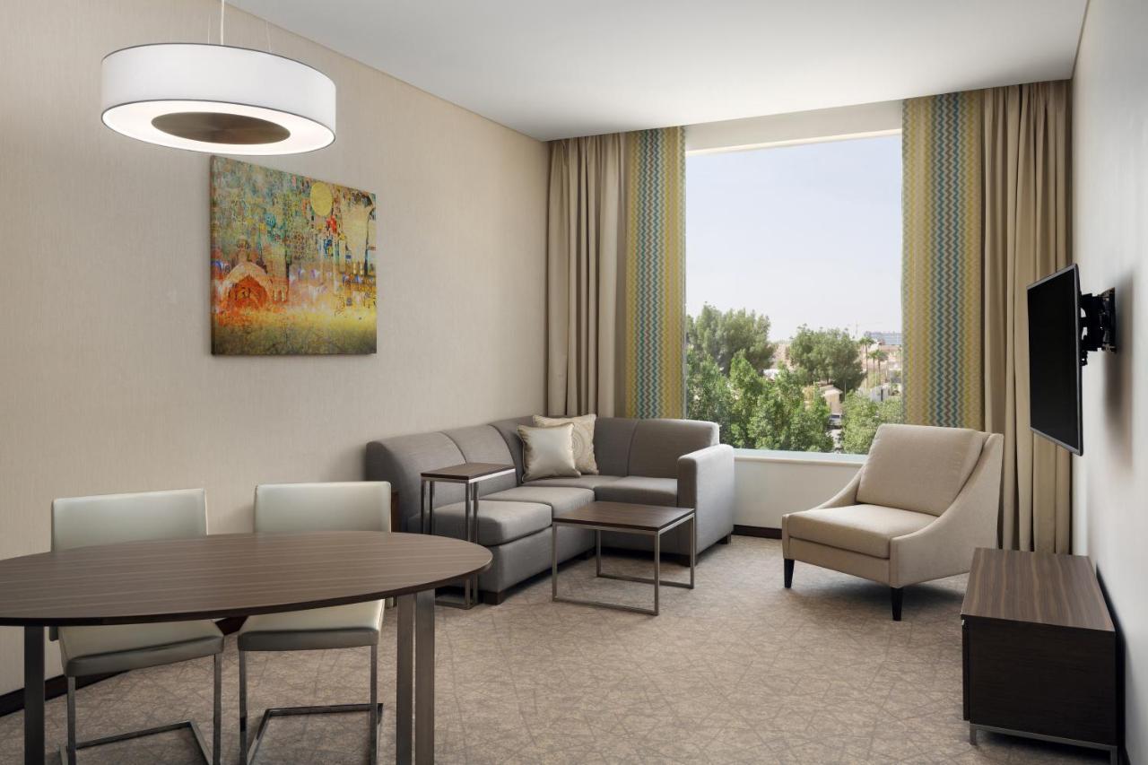 Hyatt Place Riyadh Sulaimania Buitenkant foto